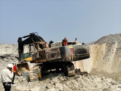 Fire Affected Volvo Make Crawler Excavator