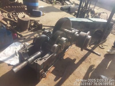 Damaged Stock of Gear Box of 75 HP- 1000 RPM