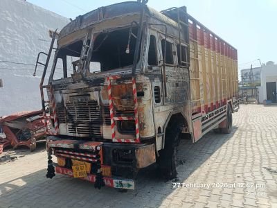 Fire Affected Truck Tata LPT 1916-2024