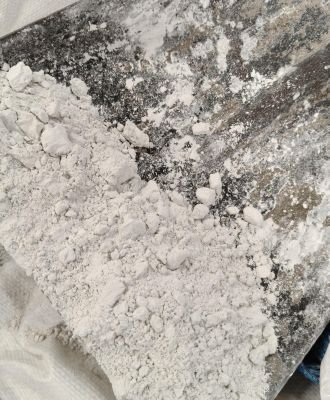 Water Affected Stock of Quartzite Powder